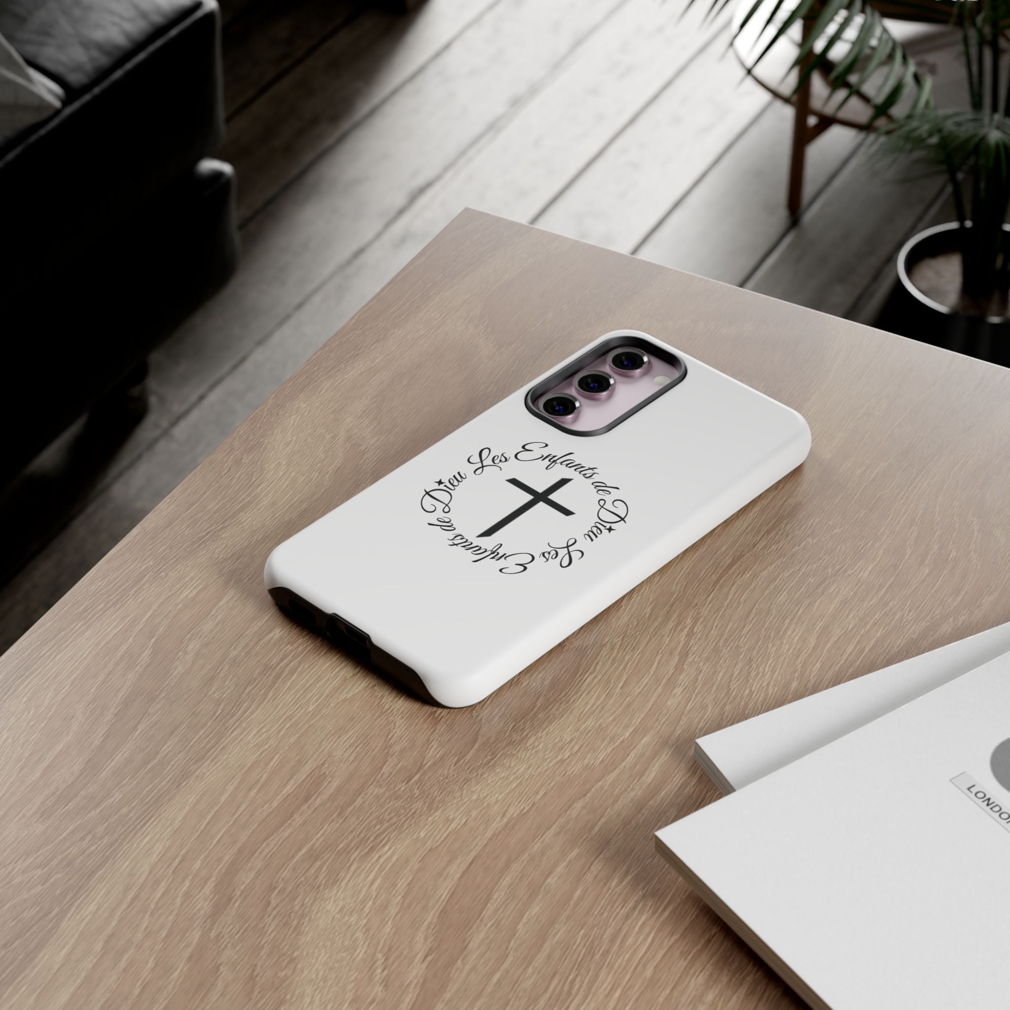 Les Enfants de Dieu Cross Phone Case